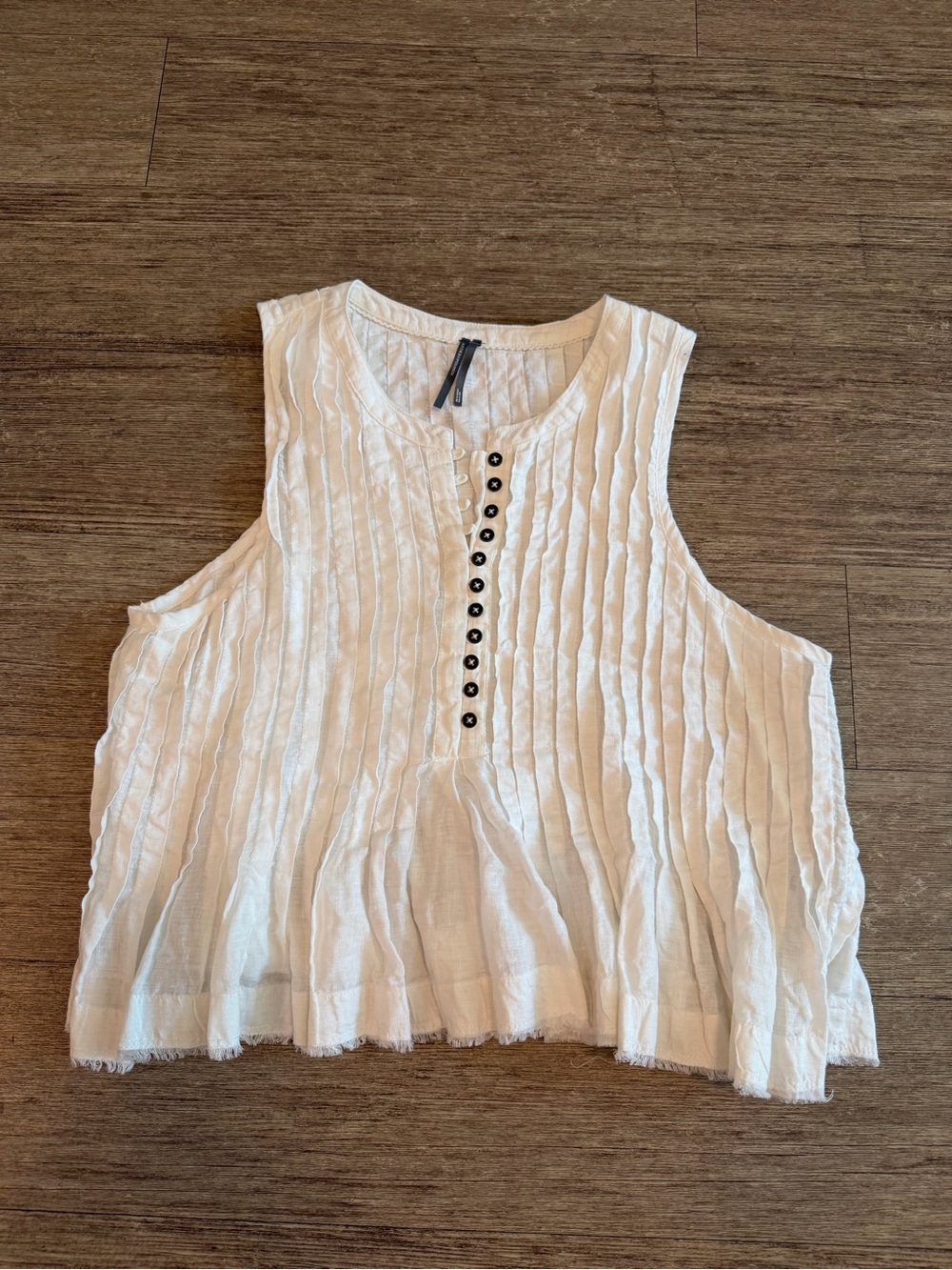 Anthropologie Lottie Linen Pleated Tank